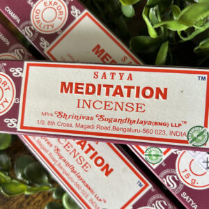 Les bâtonnets d’encens de méditation vont vous aider à vous recentrer dans le cadre des méthodes zen. Bouddhisme où chamanisme